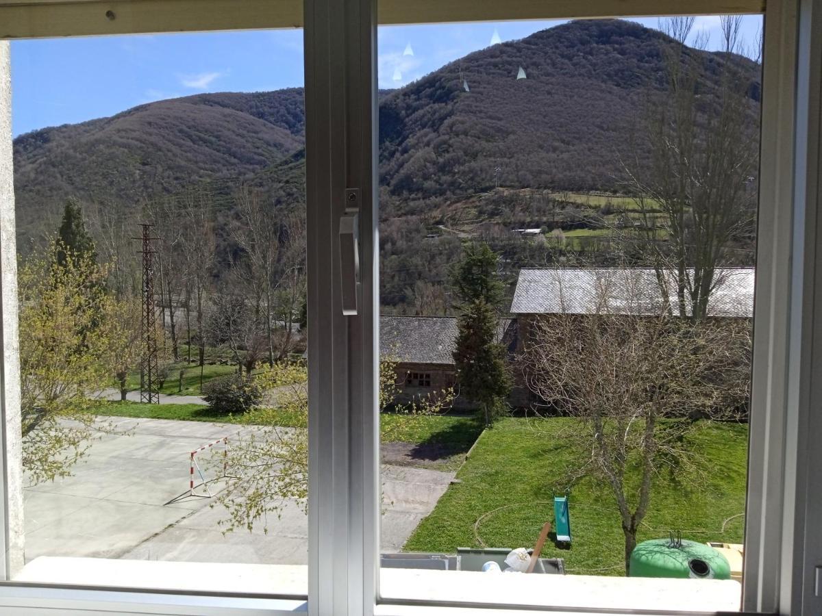 Vut El Refugio Leilighet Villablino Eksteriør bilde